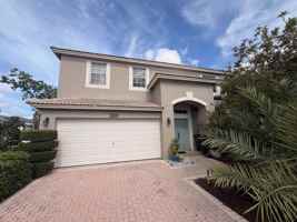 featured image of 1226 Avondale Ln