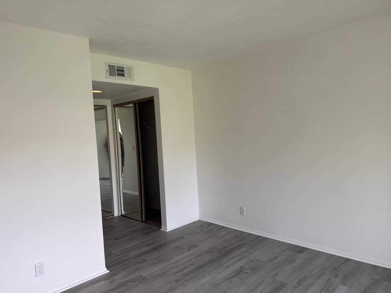 1536 Se Royal Green Cir #201 - Photo 7 of 8