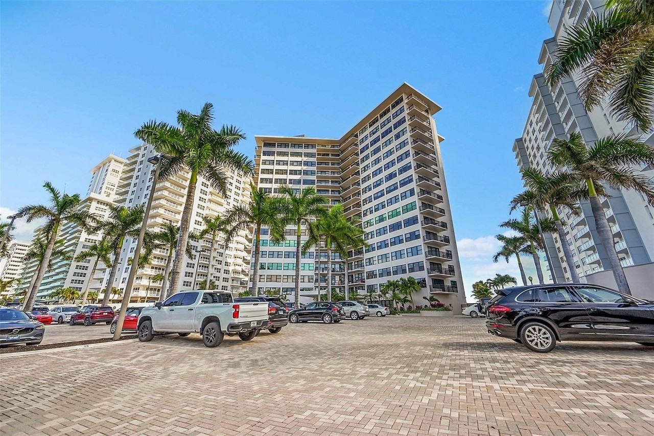 3800 Galt Ocean Dr #311 - Photo 2 of 24