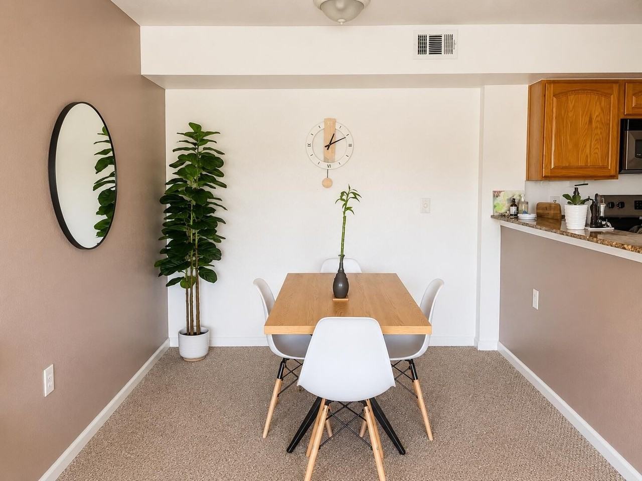 281 Sw Palm Dr #102 - Photo 4 of 28