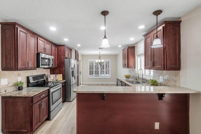 10425 Buena Ventura Dr - Photo 7 of 24