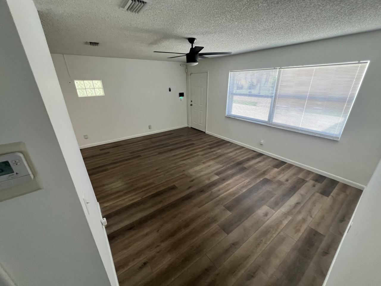 603 Clear Lake Ave - Photo 2 of 12