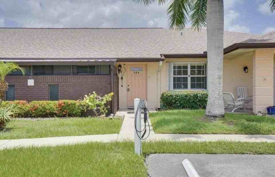 524 Ponderosa Dr #33E - Photo 2 of 36