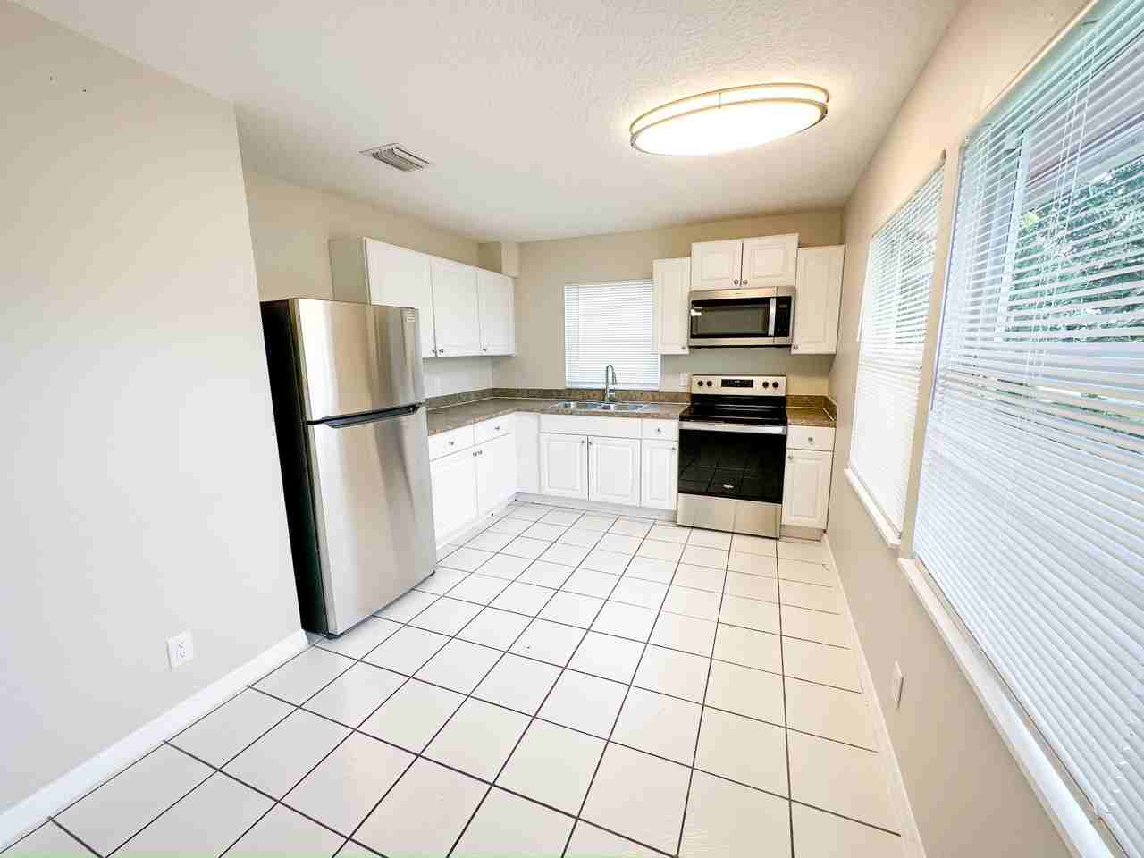 2717 Richard Rd - Photo 2 of 13