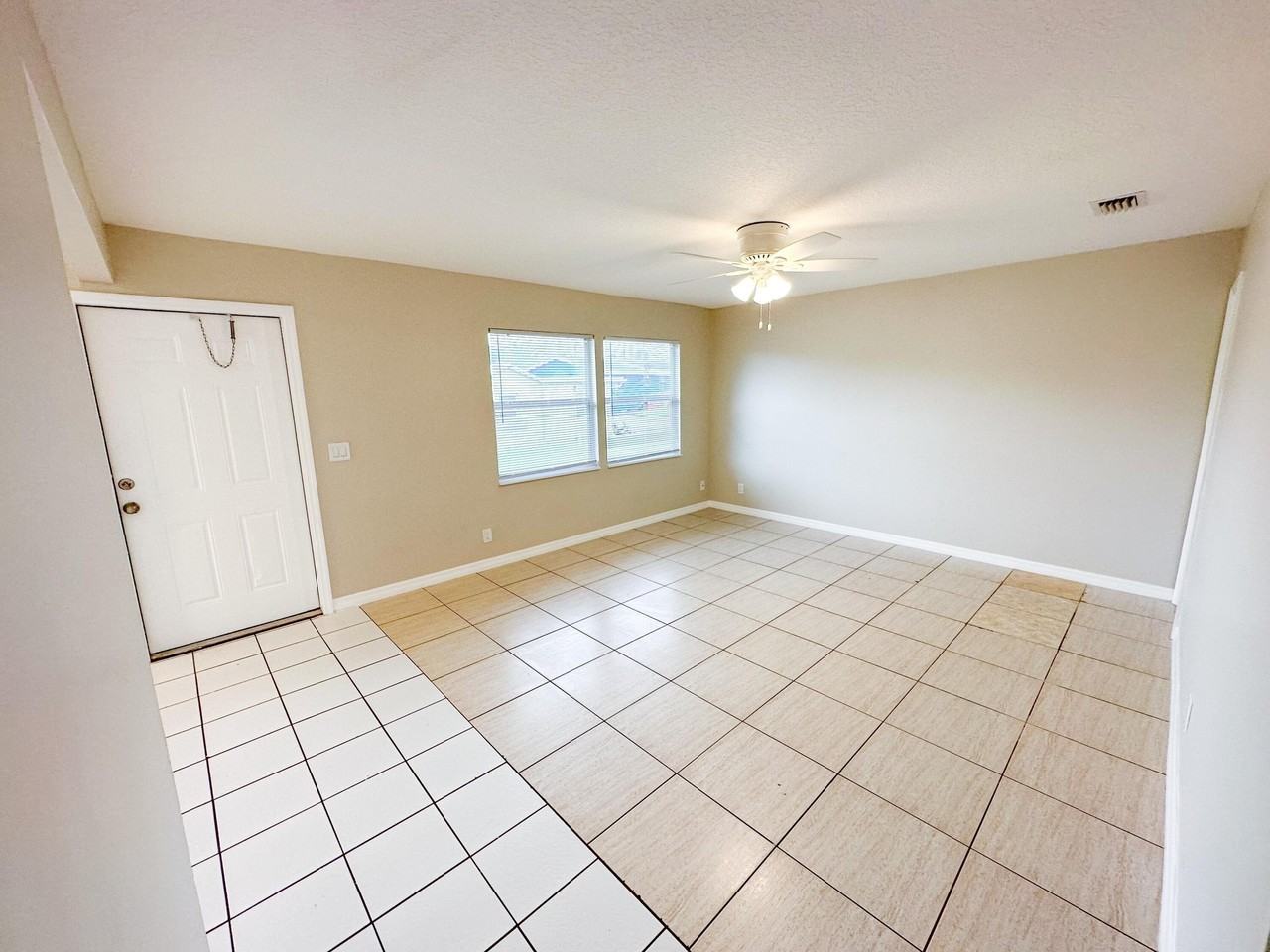 2717 Richard Rd - Photo 5 of 13