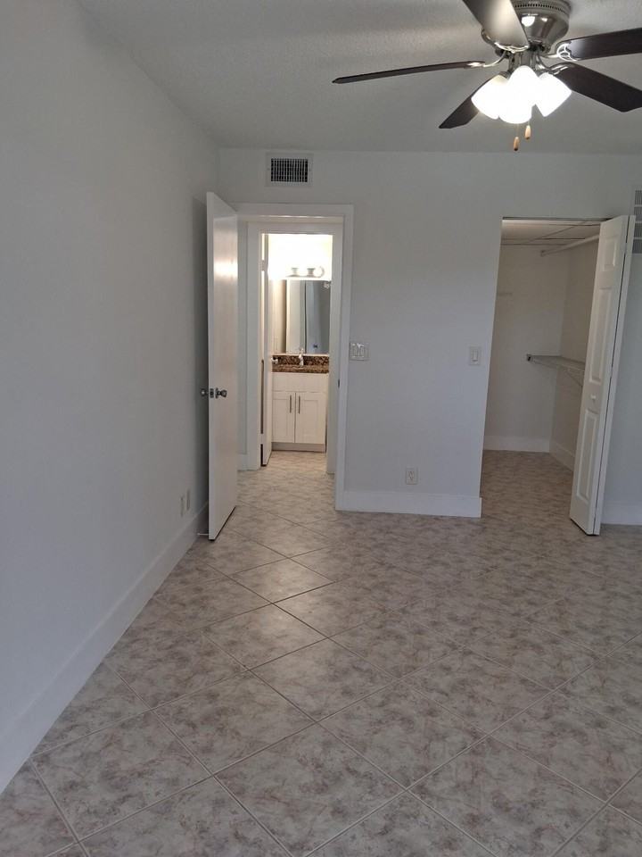 2100 Springdale Blvd #303 - Photo 3 of 41