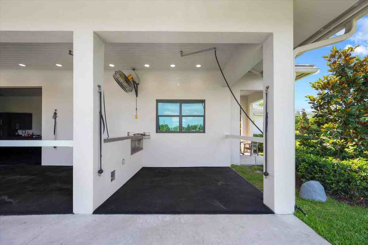 15450 Estancia Ln - Photo 6 of 25