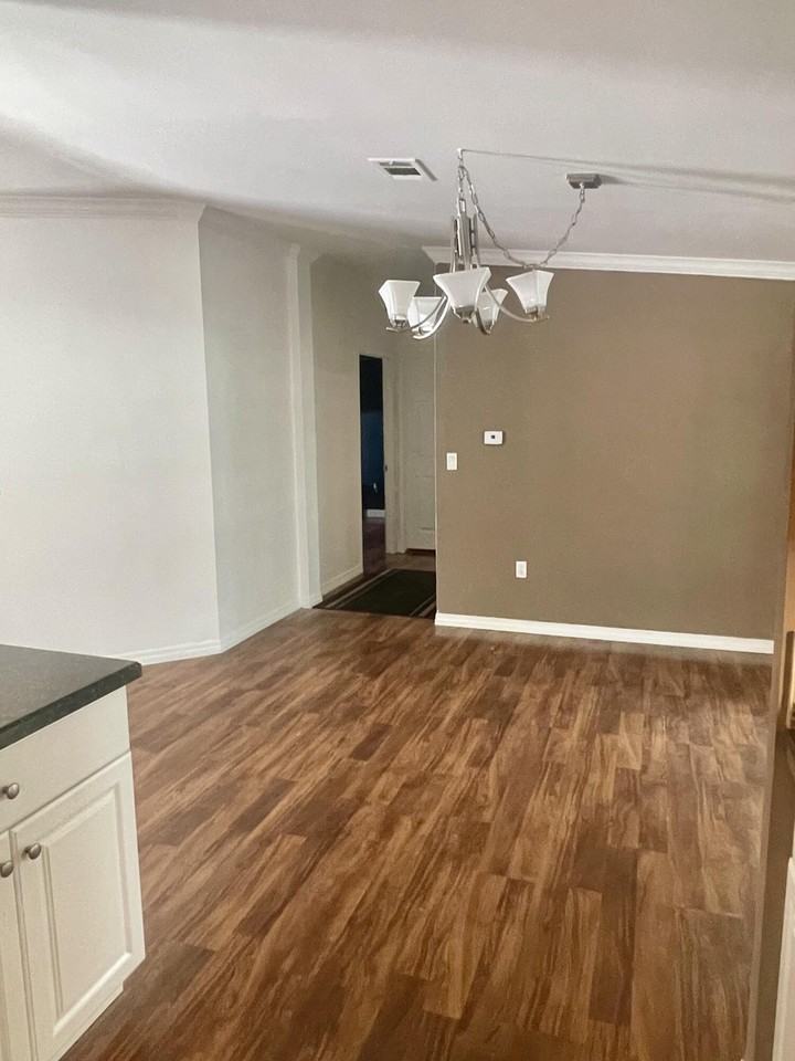 195 Plantation Blvd - Photo 2 of 10