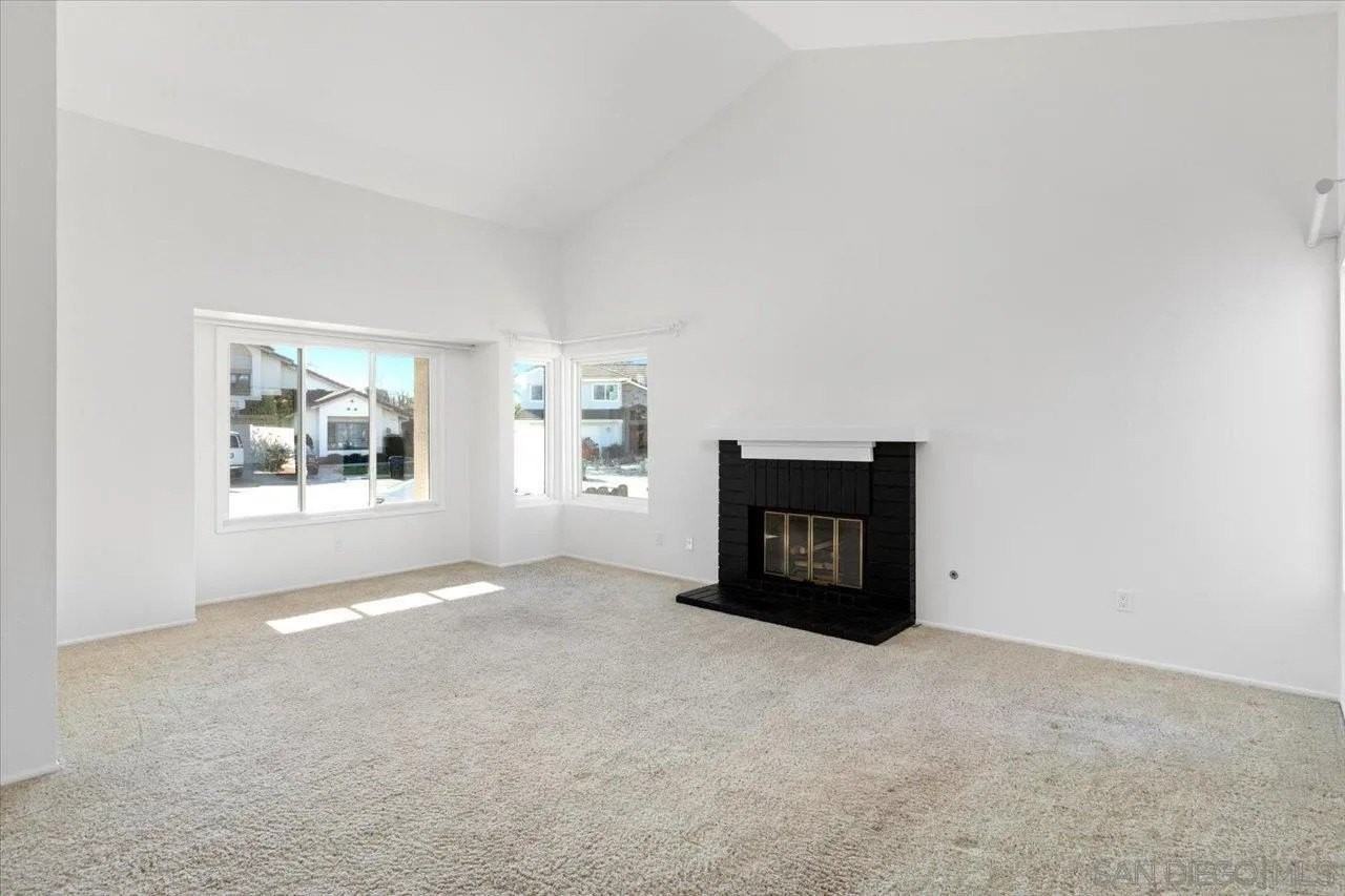 12520 Camberwell Ct - Photo 3 of 26