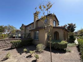 featured image of 2297 Treetop Ln