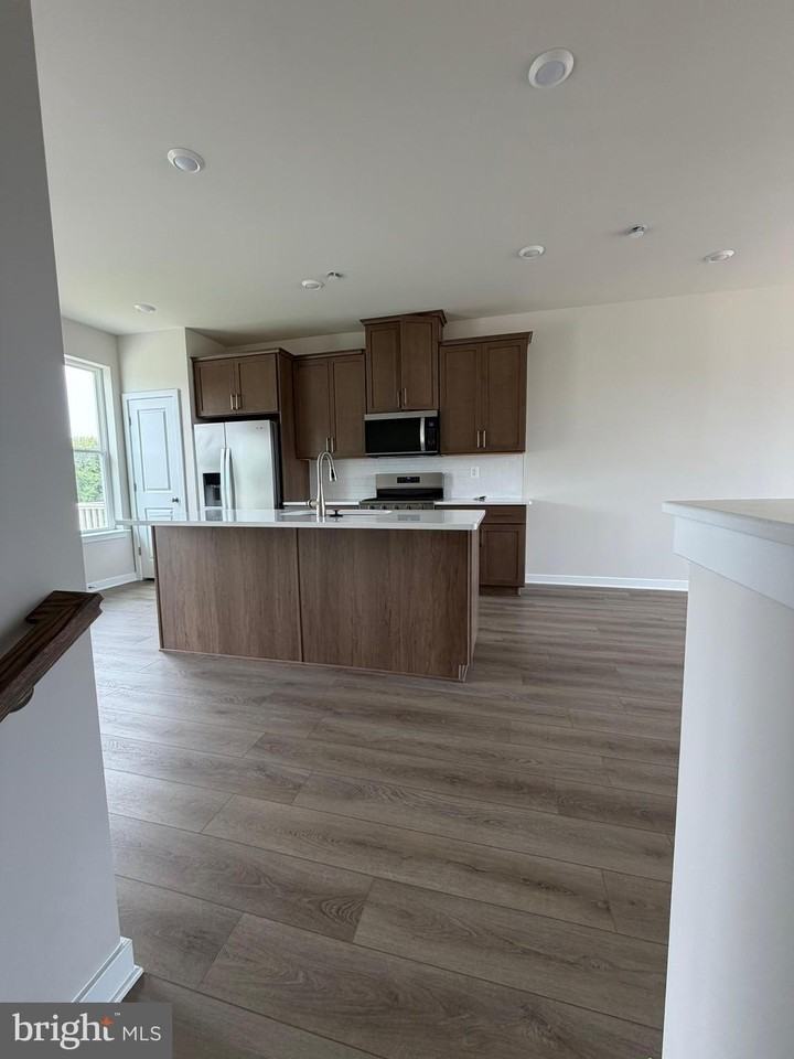 368 Mingo Way - Photo 7 of 26