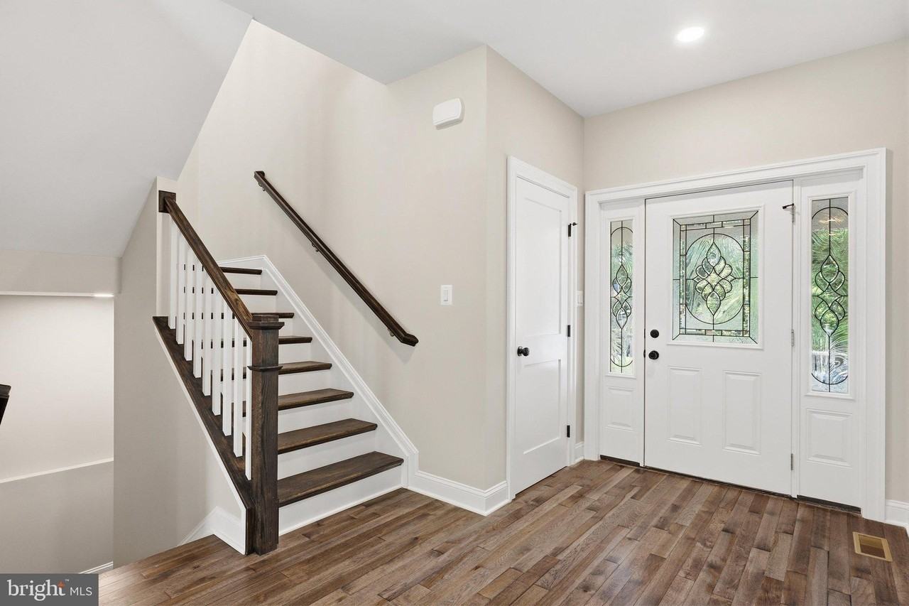 474 Brightwood Rd - Photo 4 of 41