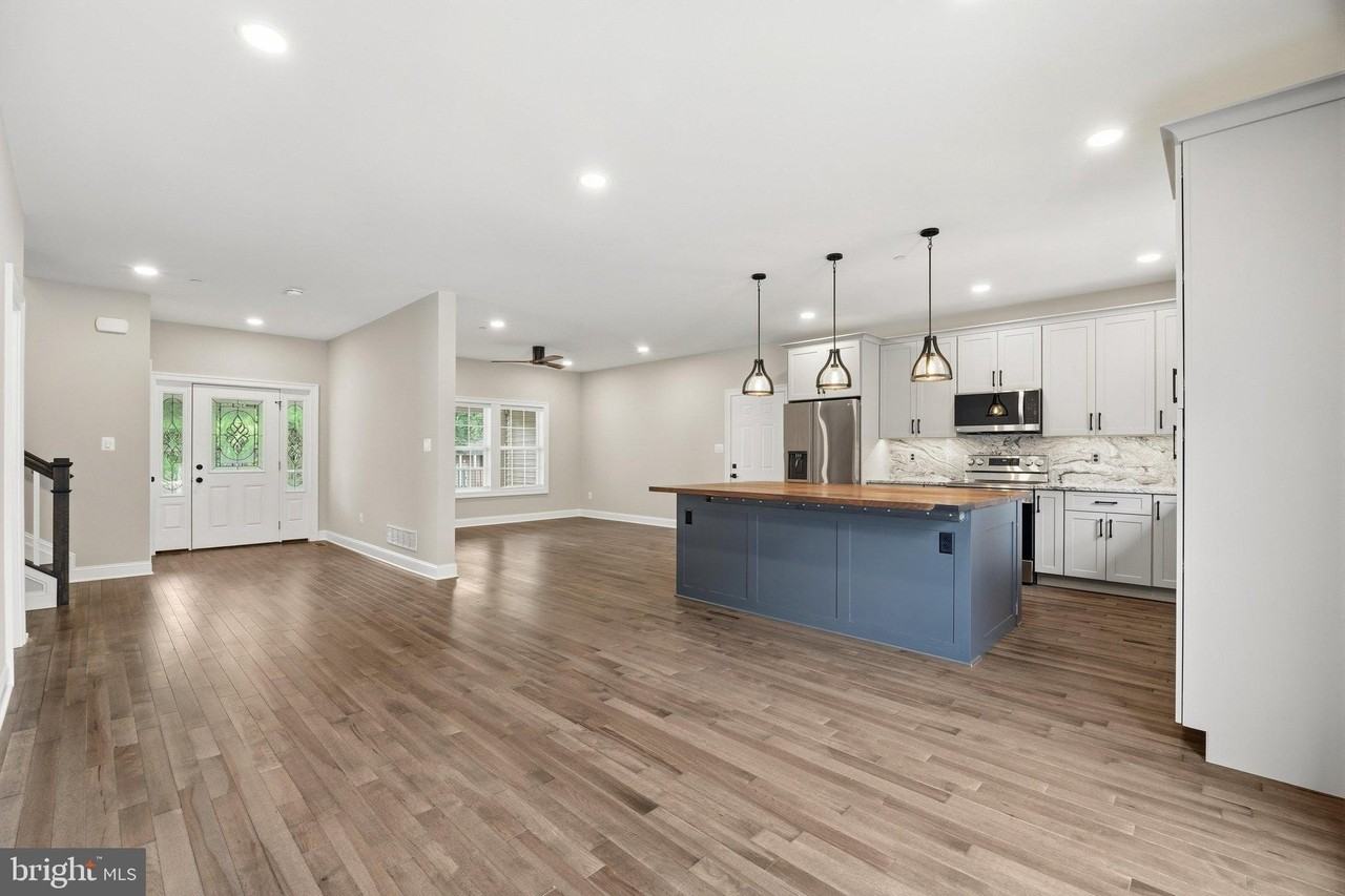 474 Brightwood Rd - Photo 7 of 41