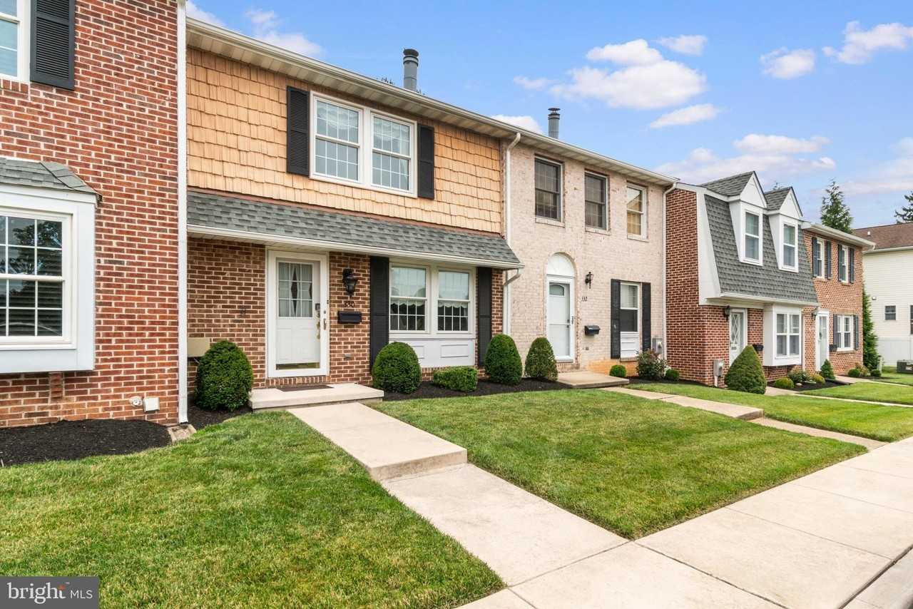 330 Harlan Sq #A6 - Photo 2 of 38