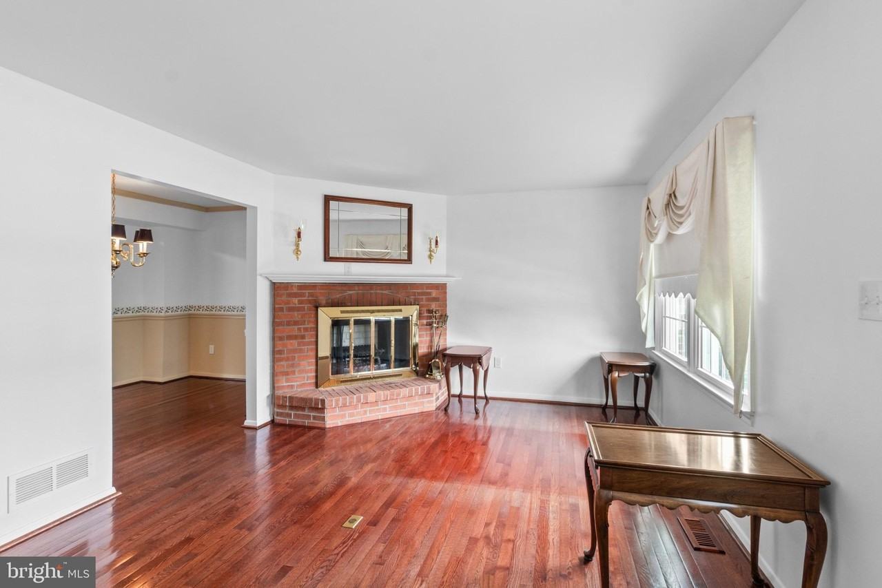 330 Harlan Sq #A6 - Photo 4 of 38