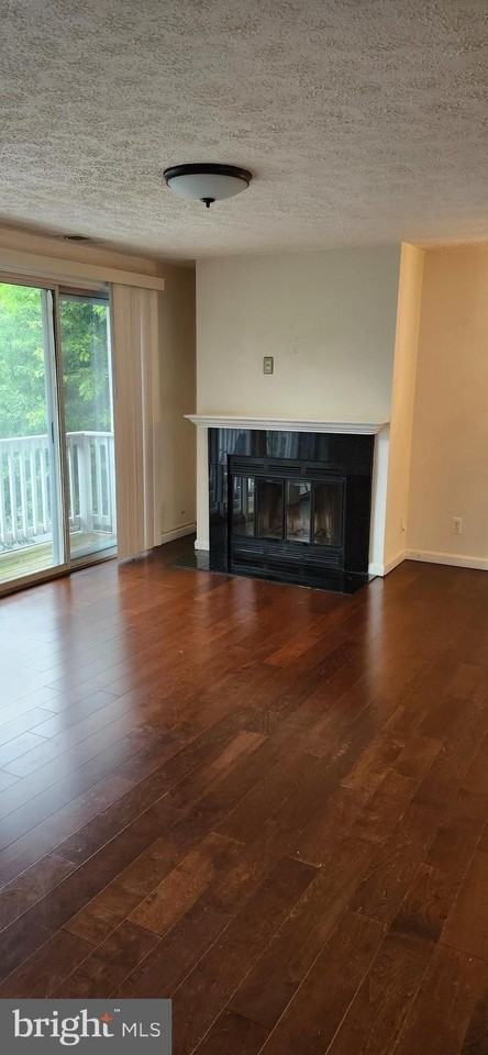 58 Kenwood Dr - Photo 6 of 24