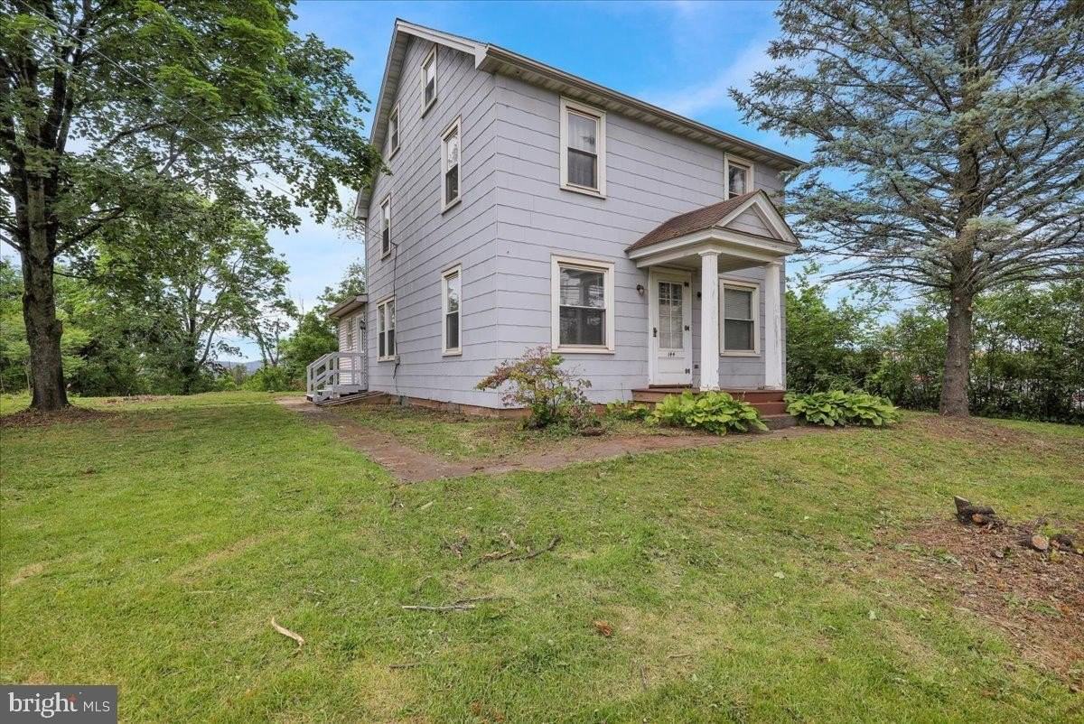 144 E Baumstown Rd - Photo 2 of 18