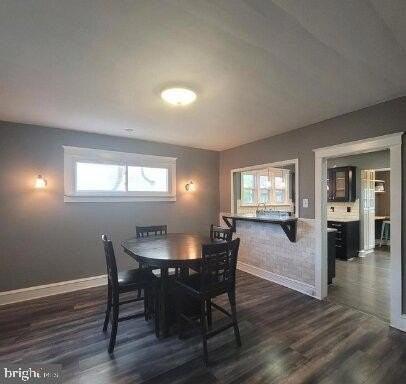 1005 Drexel Ave - Photo 2 of 9