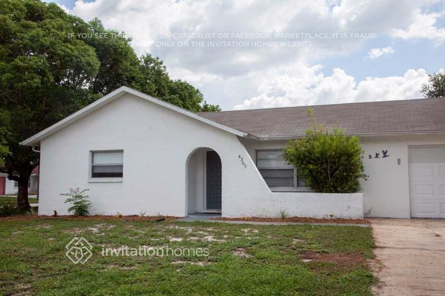 4349 Black Fox Dr - Photo 2 of 5