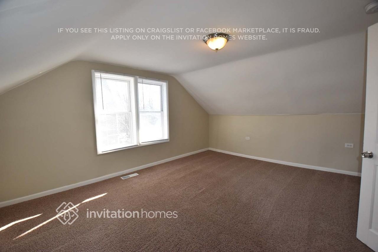 600 W 3rd St - Photo 7 of 14