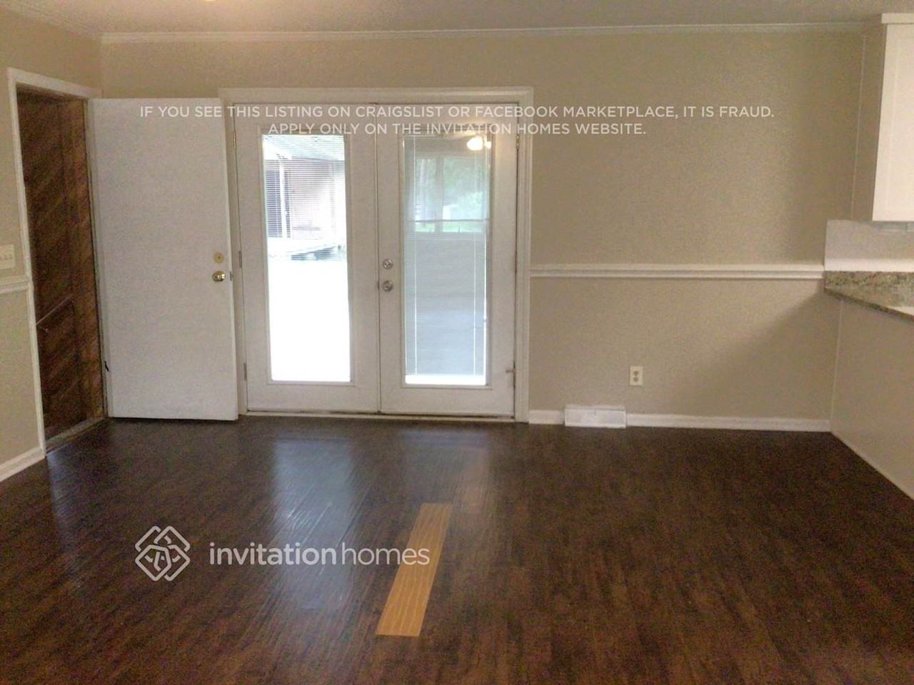 2010 Stonyford Pl - Photo 4 of 11