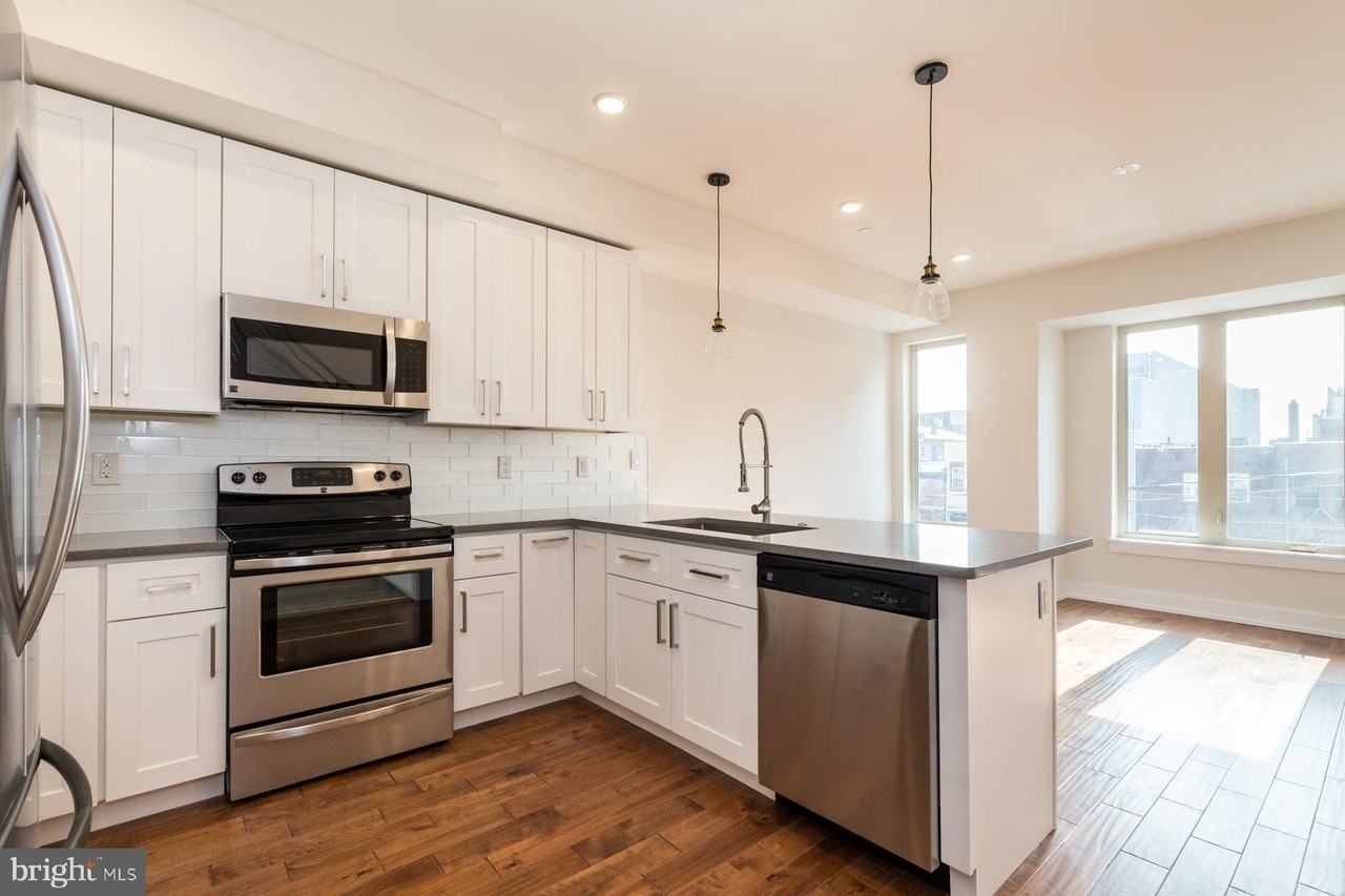 812 N Burns St #2 - Photo 2 of 23