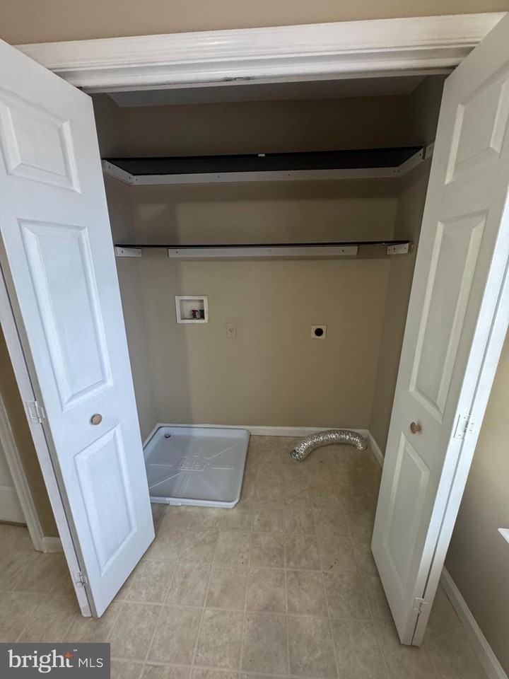 544 Allston Cir - Photo 6 of 19