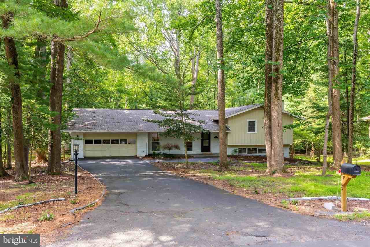 11621 Sourwood Ln - Photo 2 of 26