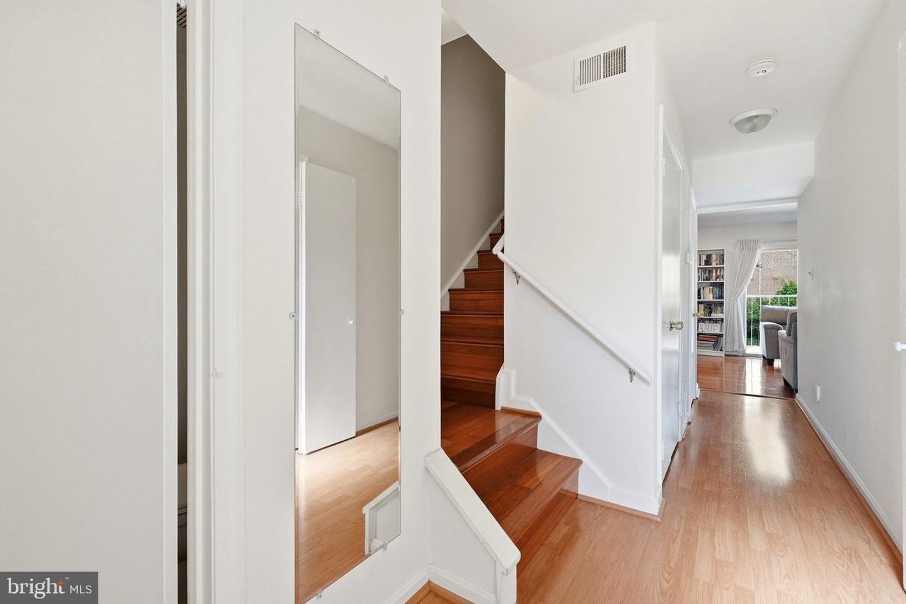 3695 Persimmon Cir - Photo 7 of 42