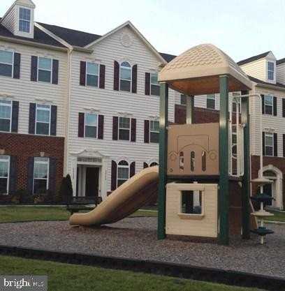 24598 Johnson Oak Ter