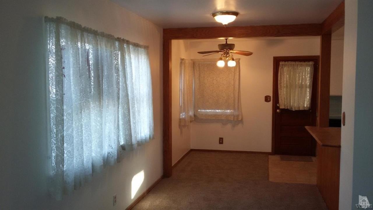 250 Lucada St - Photo 4 of 11