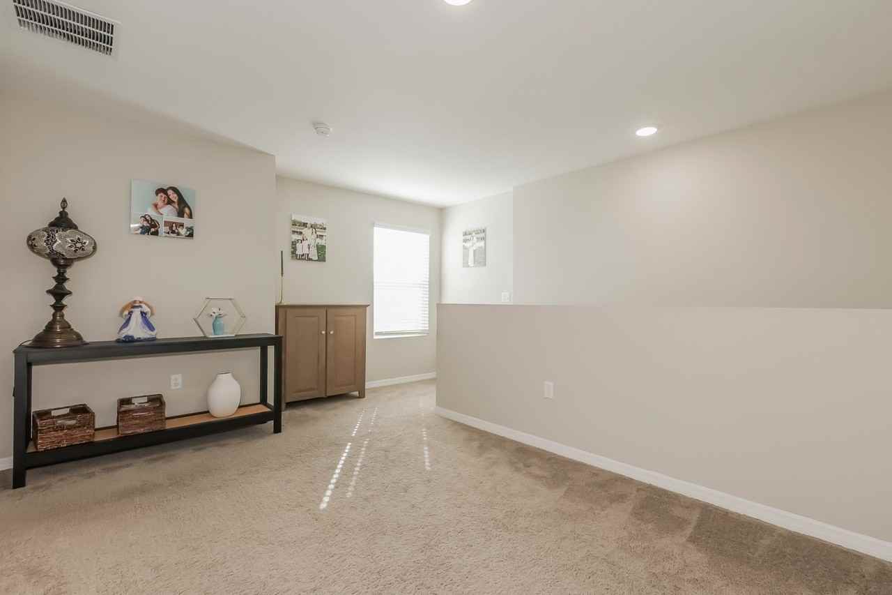 5548 Summer Sunset Dr #1 - Photo 6 of 27