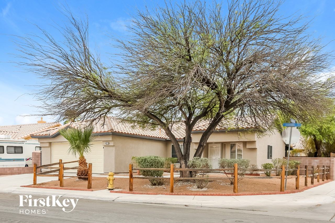 4217 Karma Dr - Photo 2 of 15