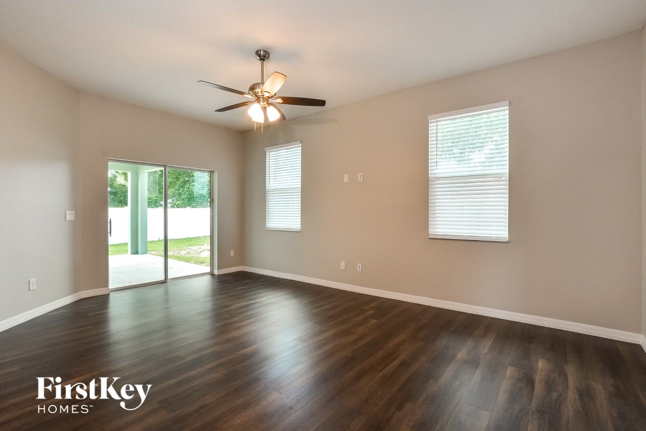 13140 Laurel Crest Ct - Photo 2 of 15
