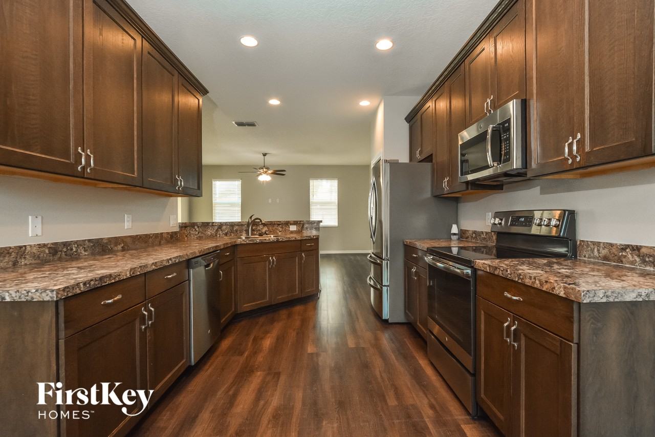 13140 Laurel Crest Ct - Photo 6 of 15