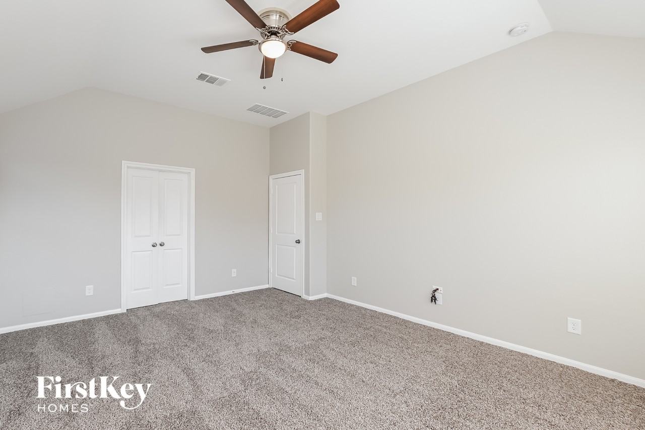 31206 Harmony Falls Ct - Photo 7 of 15