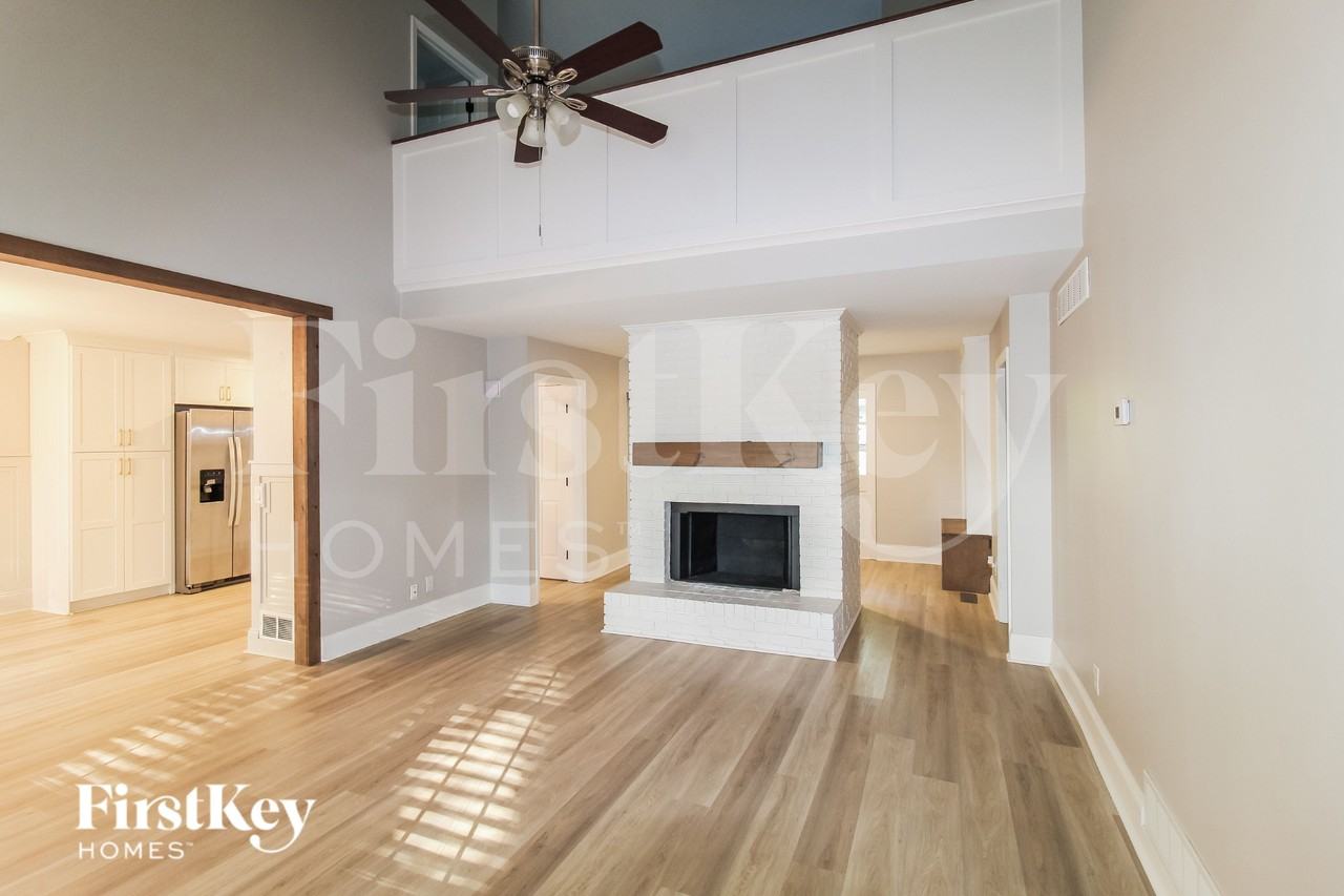 4272 Jade Trl - Photo 2 of 16