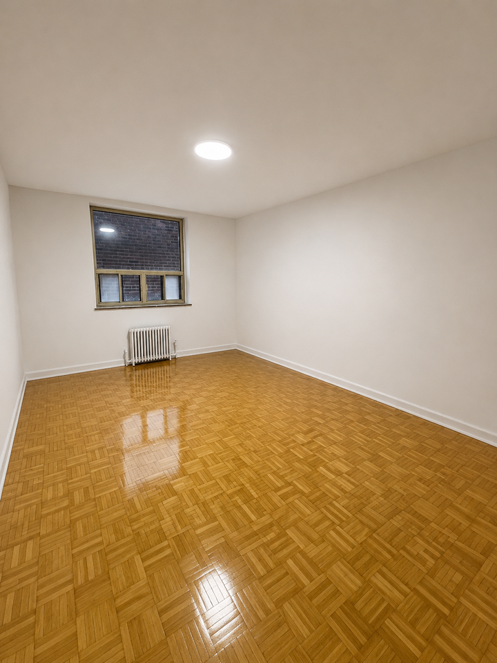 2412 Queen Street East - Photo 5 of 6