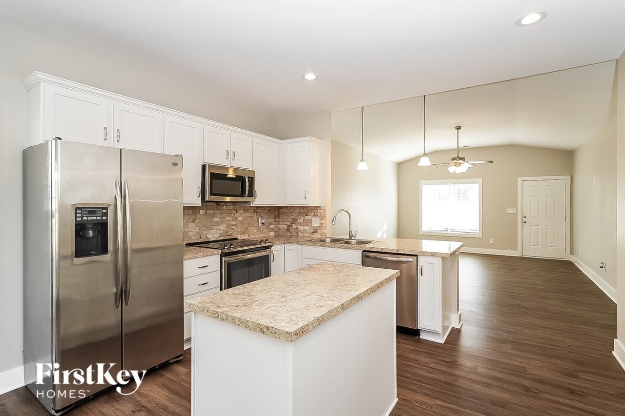 4727 Holders Rd - Photo 6 of 14