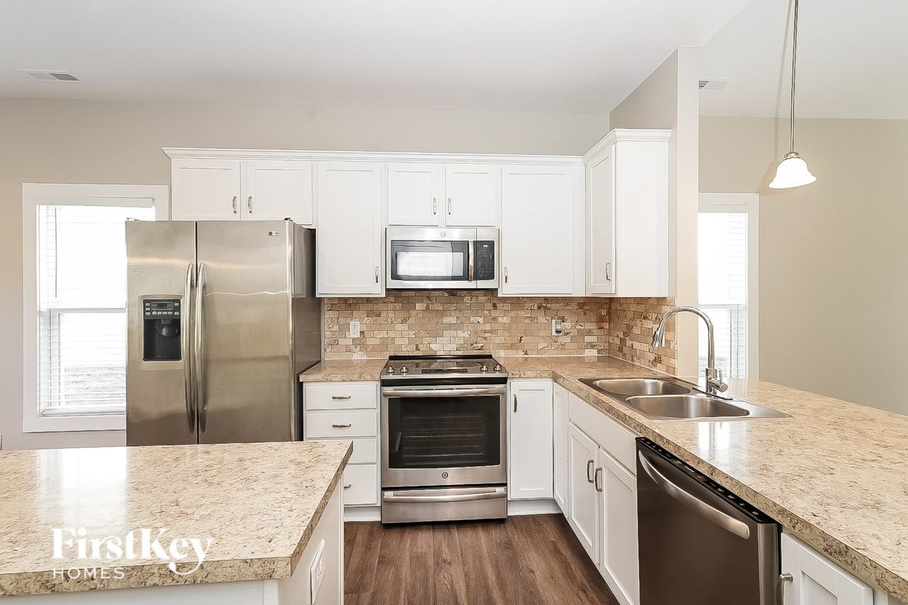 4727 Holders Rd - Photo 7 of 14