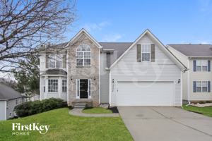 featured image of 5208 Eagle Creek Dr