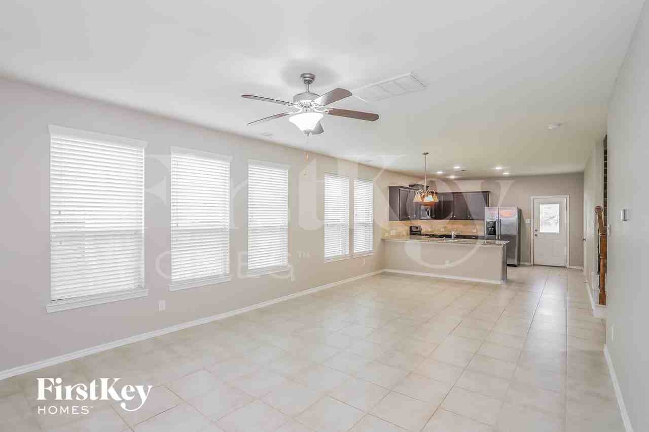 8115 Lemongrass Ave - Photo 2 of 15
