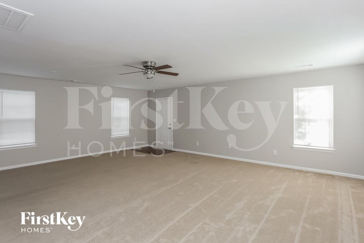 506 Morningside Rd - Photo 5 of 15