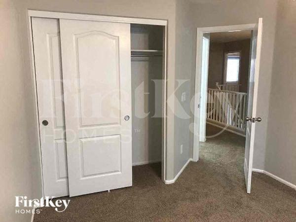 7572 W Charter Oak Rd - Photo 2 of 20