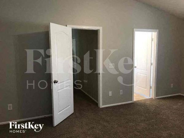 7572 W Charter Oak Rd - Photo 7 of 20