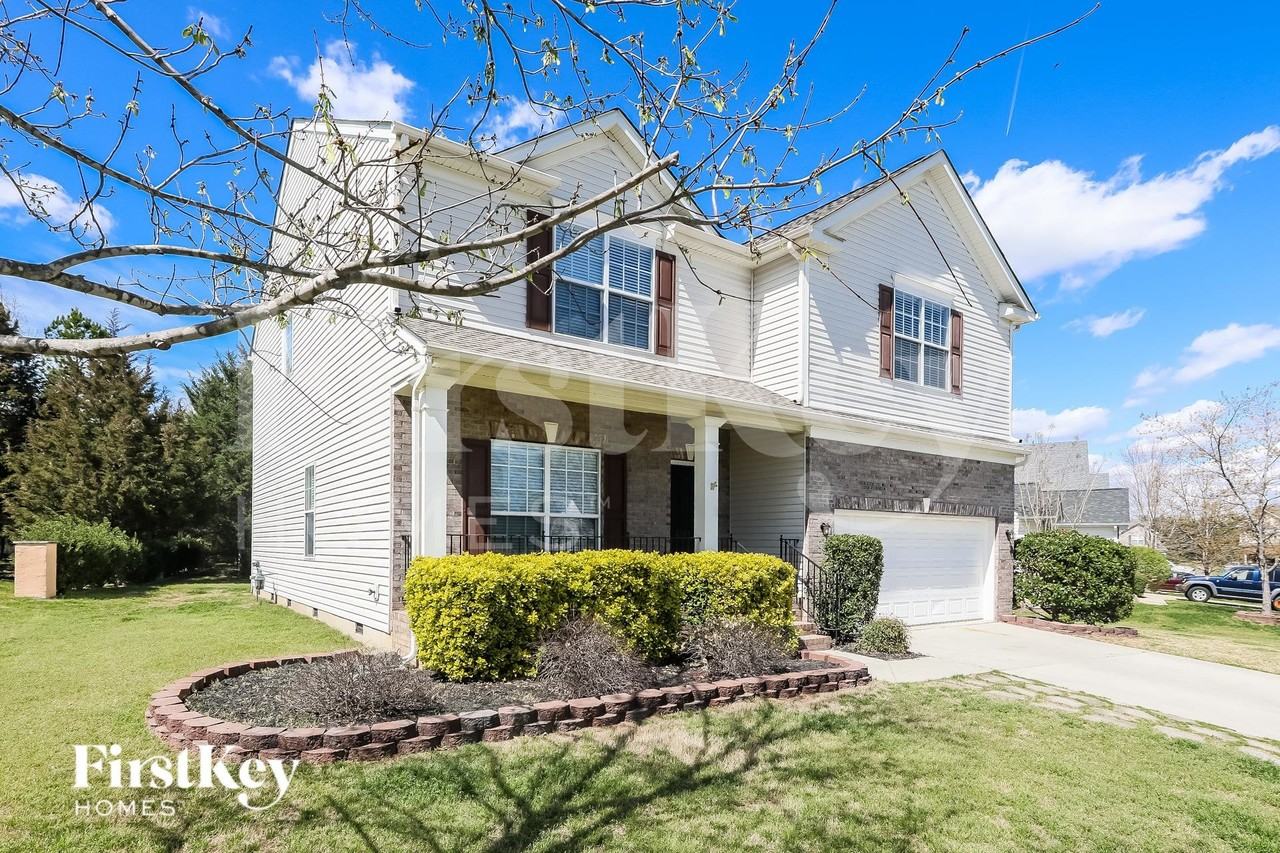 2109 Broad Plum Ln - Photo 2 of 15