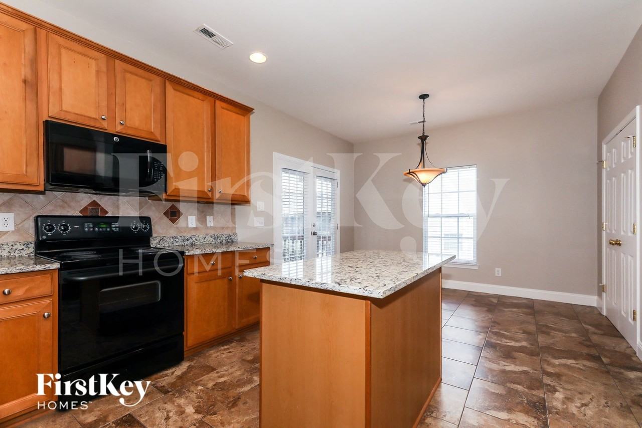 2109 Broad Plum Ln - Photo 7 of 15