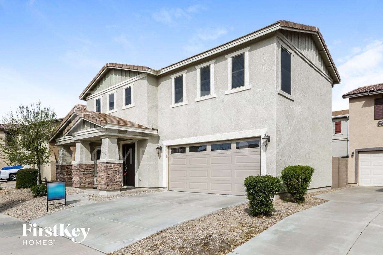 21172 E Avenida Del Valle - Photo 2 of 15