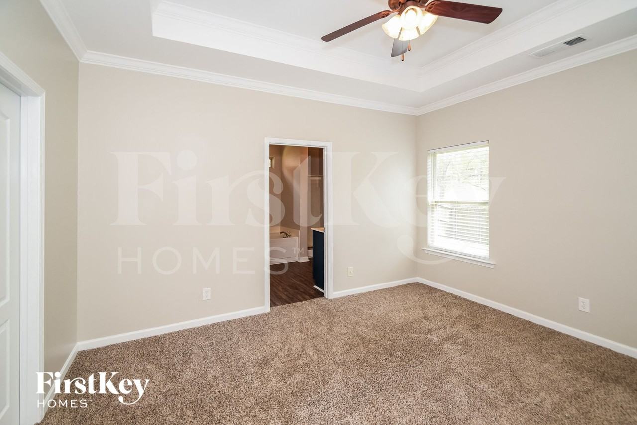 8229 Owen Park Dr - Photo 7 of 15