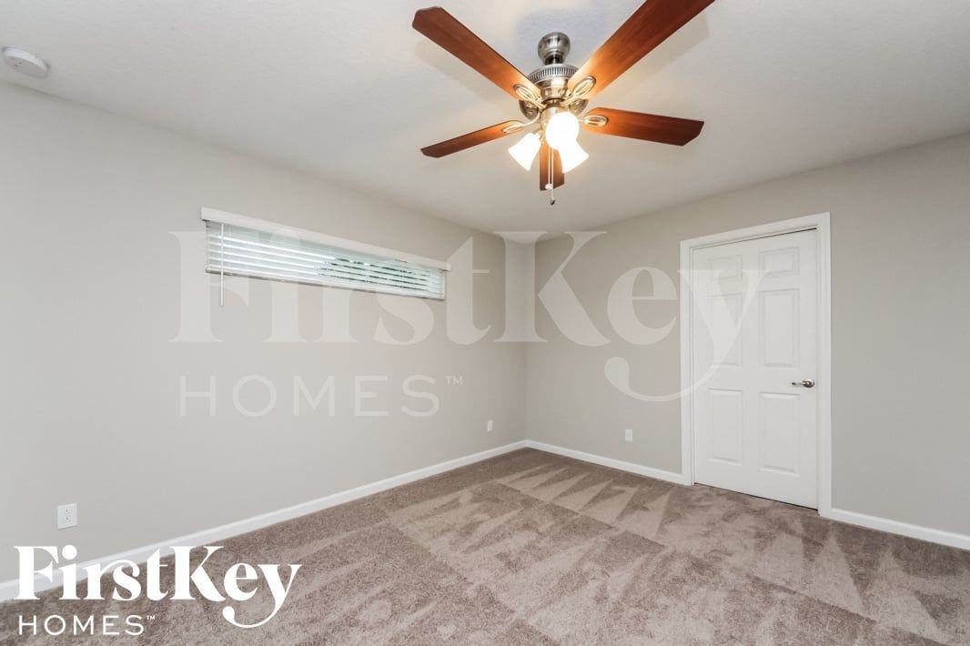 797 Sw Hillsboro Cir - Photo 7 of 15
